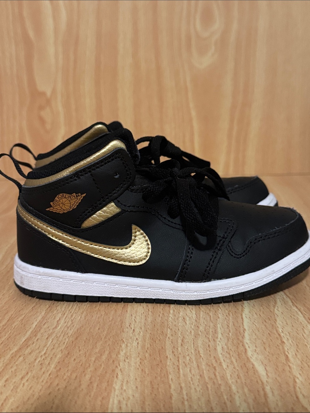 Jordan Mid Black and Gold Sneakers - 10C